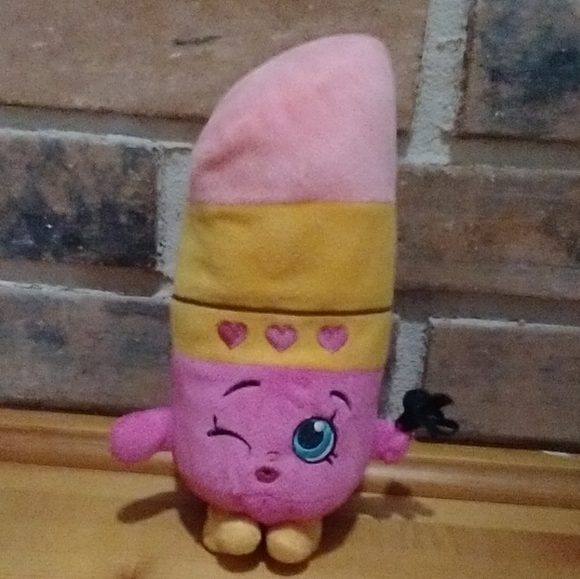 Shopkins Lippy Lips Lipstick Plush 2013 Pink 8 Inch Stuffed Toy - Picture 2 of 11